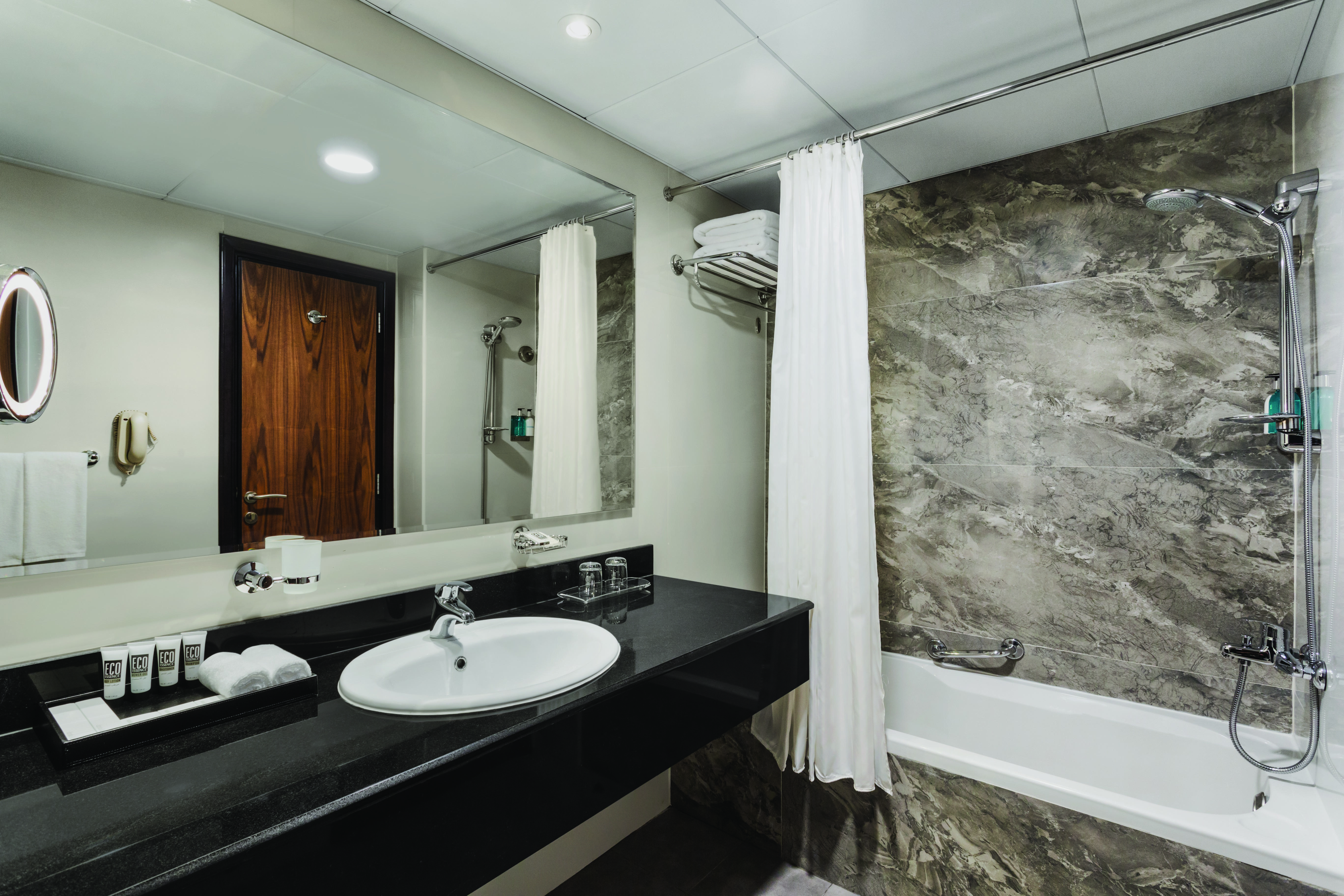 Hawthorn Extended Stay By Wyndham Abu Dhabi City Center Abu Dhabi