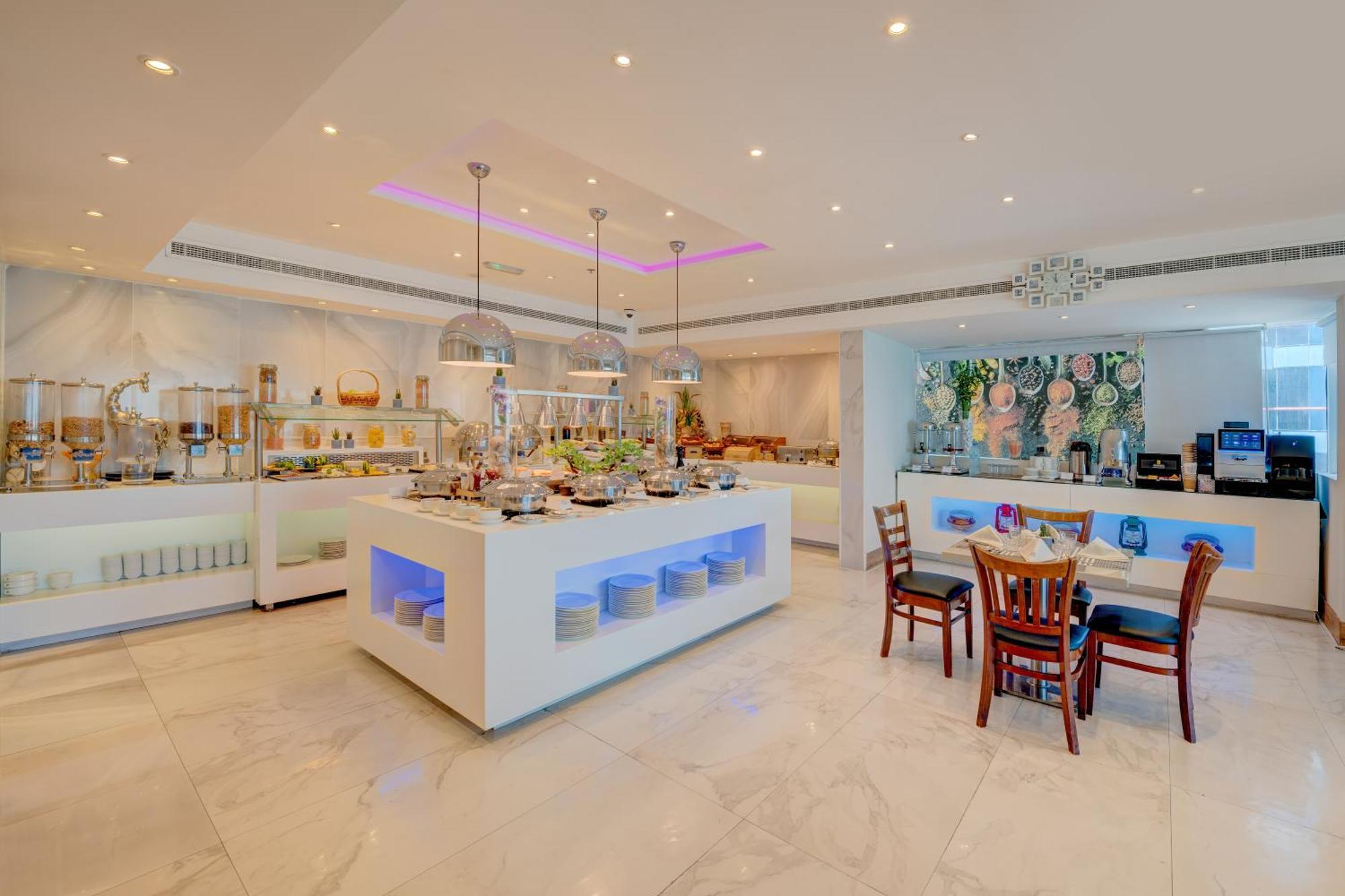 Hotel Hawthorn Extended Stay By Wyndham Abu Dhabi City Center Abu Dhabi