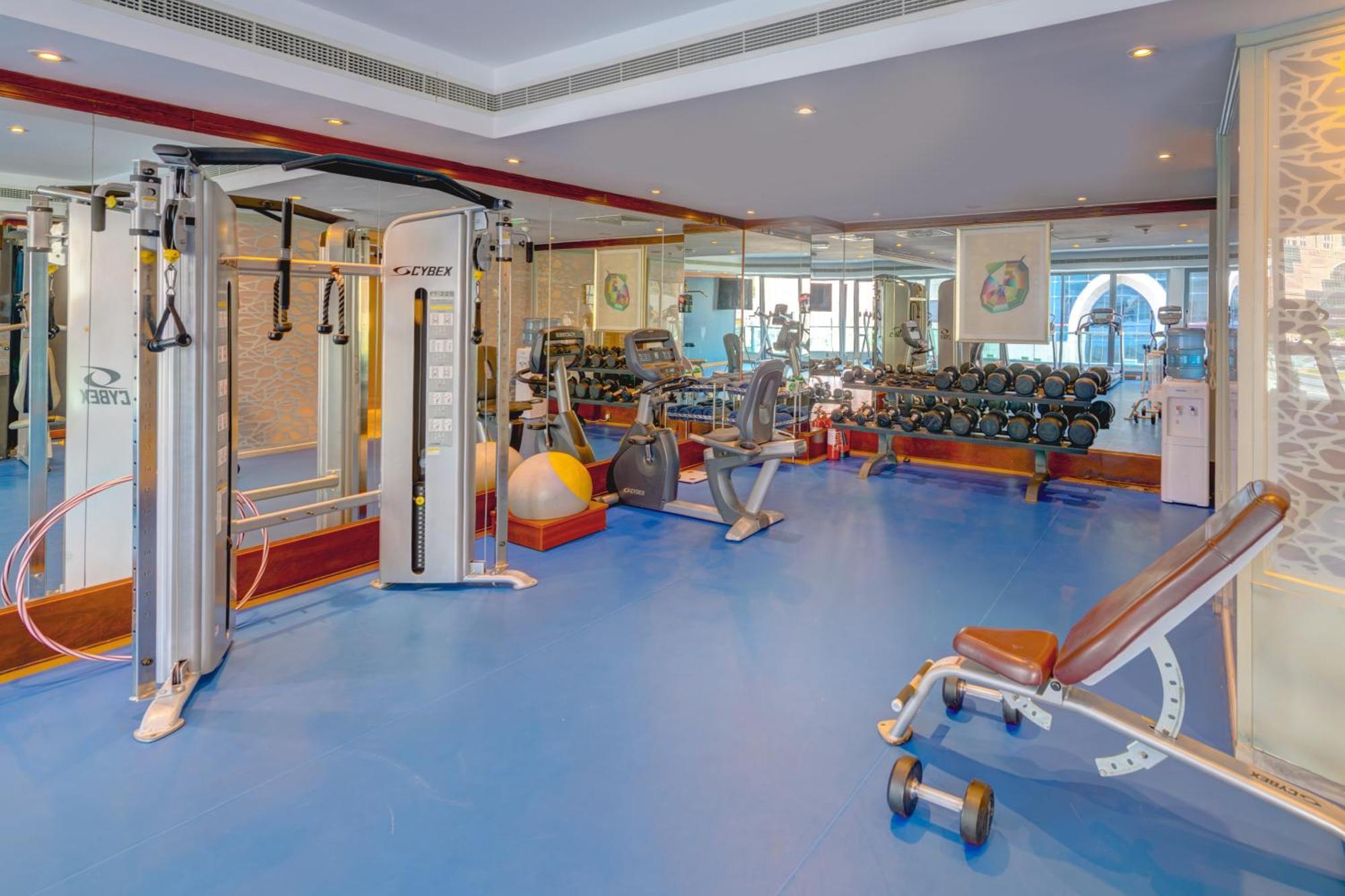 Hawthorn Extended Stay By Wyndham Abu Dhabi City Center Hotel 4*